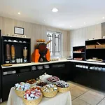 Grand Senia - Paris Airport 3*