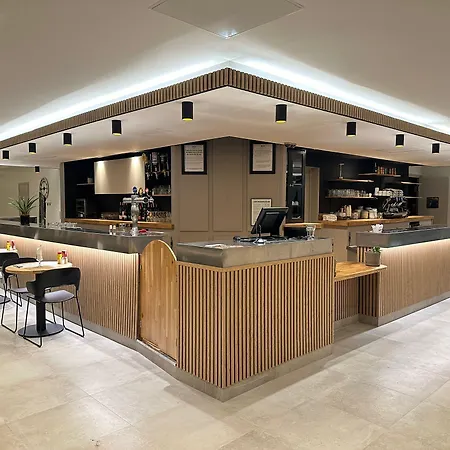 Grand Senia - Paris Airport Hotel