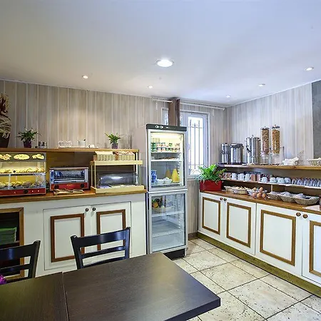 Grand Senia - Paris Airport 3*