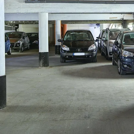 Grand Senia - Paris Airport 3* Orly