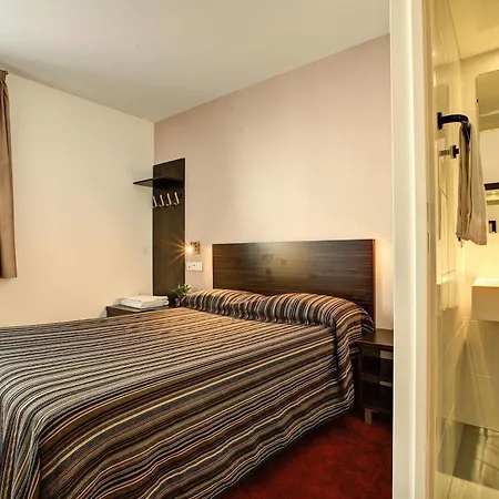 Grand Senia - Paris Airport 3* Ορλί