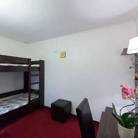 Hotel Grand Senia 3*