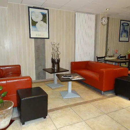 Grand Senia - Paris Airport 3* Ορλί
