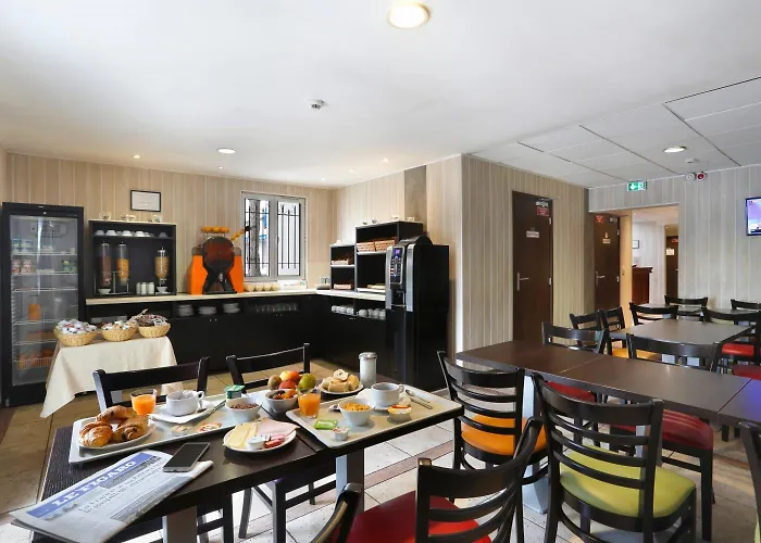 Grand Senia - Paris Airport 3*