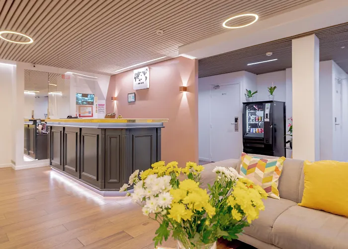 Grand Senia - Paris Airport 3*