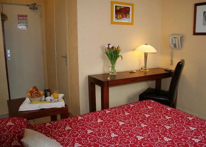 Grand Senia - Paris Airport 酒店 奥利