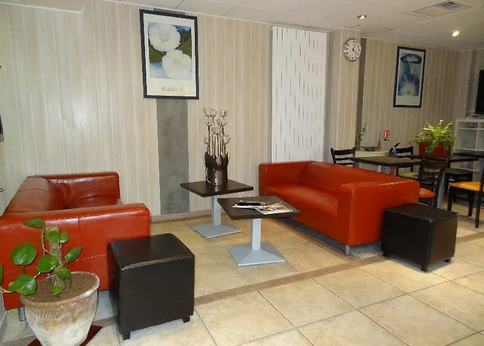 Grand Senia - Paris Airport 3* 奥利