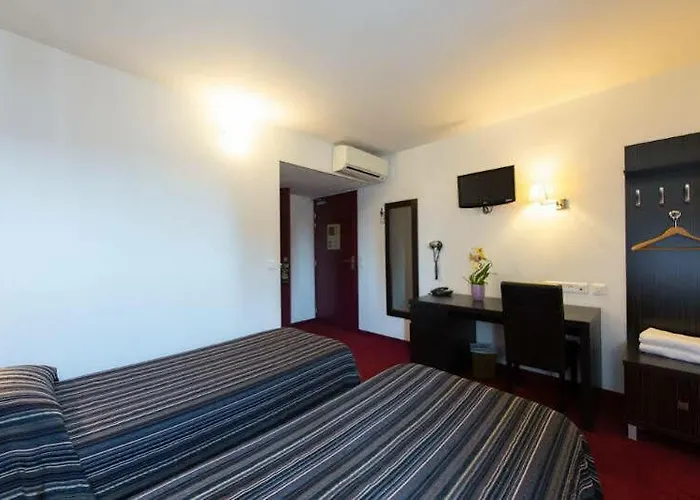 Grand Senia - Paris Airport 3*